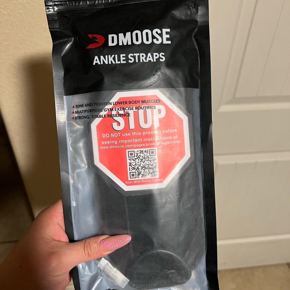 DMoose Black Ankle Straps